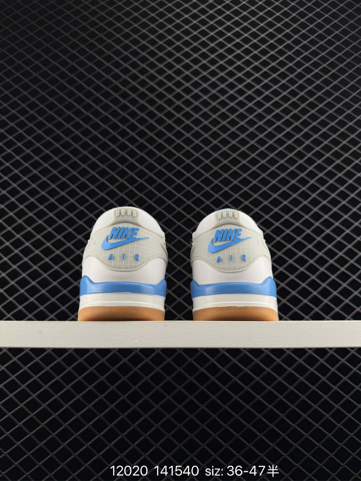 Nike Air Jordan 4 Retro